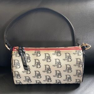 Dooney and Bourke barrel bag.